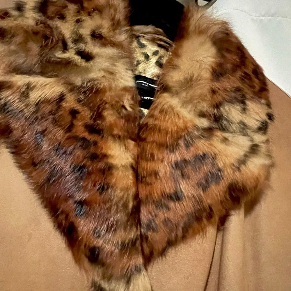 Vericci Genuine leather sport coat blazer with real fur collar and cuffs - Picture 3 of 5